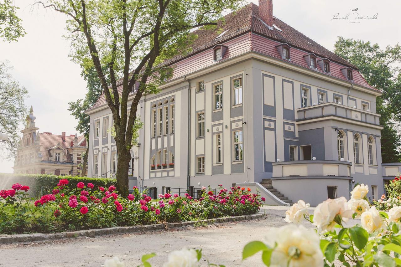 Hotel Willa Starosty Międzyrzecz Buitenkant foto